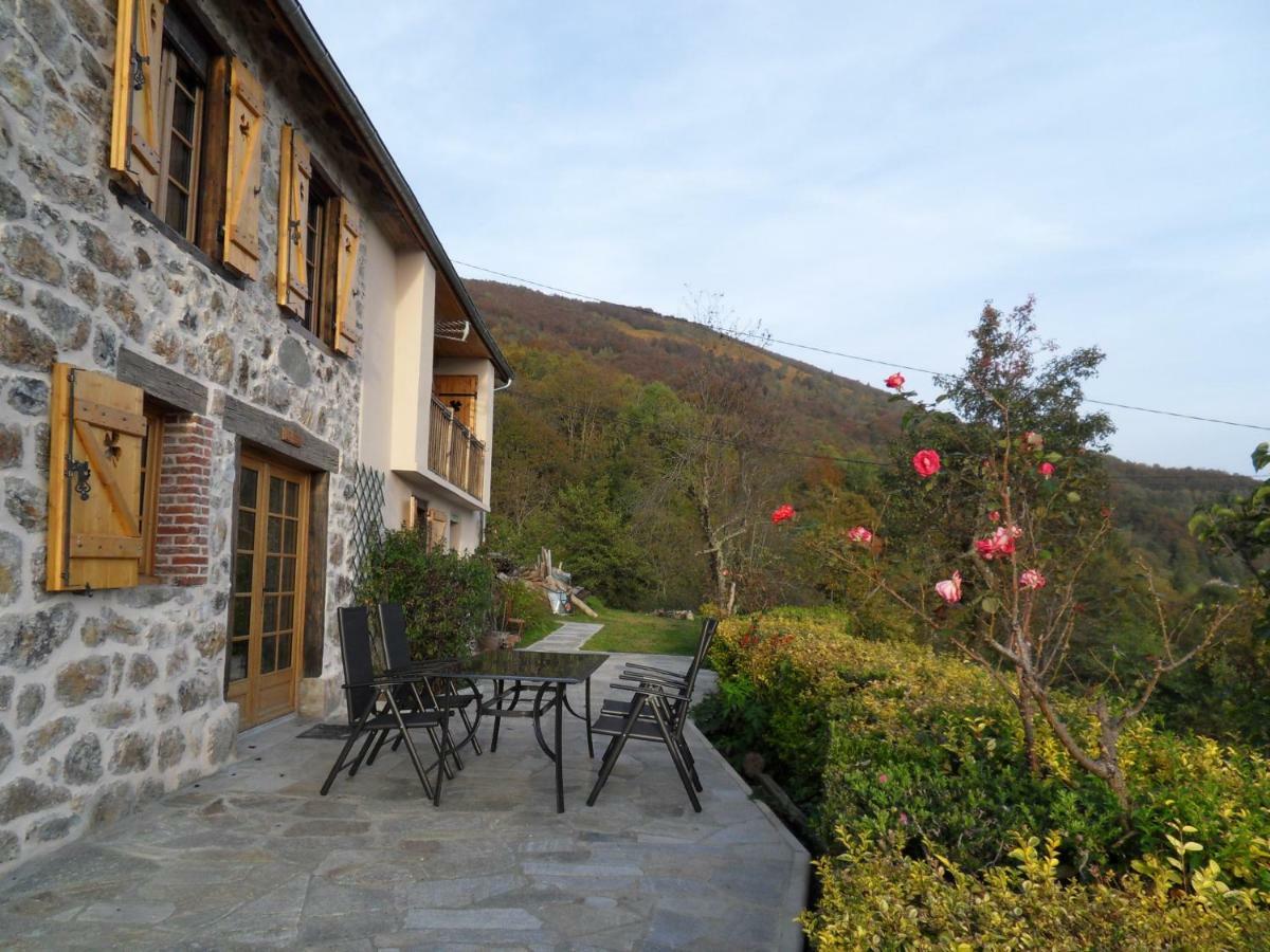 Chambres Et Table D'Hotes Du Pere Boussenac Exterior photo